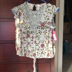 Small Women’s Crop Top